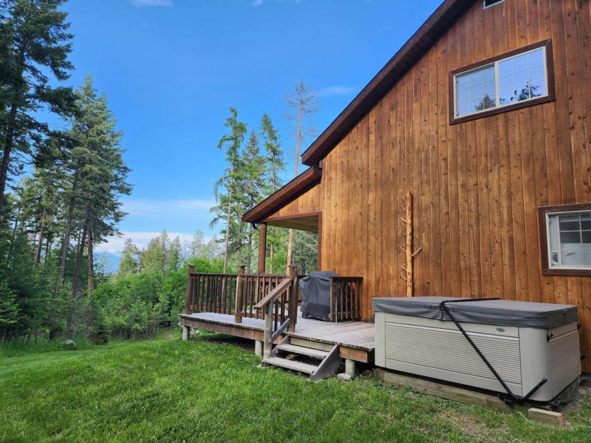 Blacktail Cabin Hideaway With Hot Tub Lakeside Eksteriør bilde