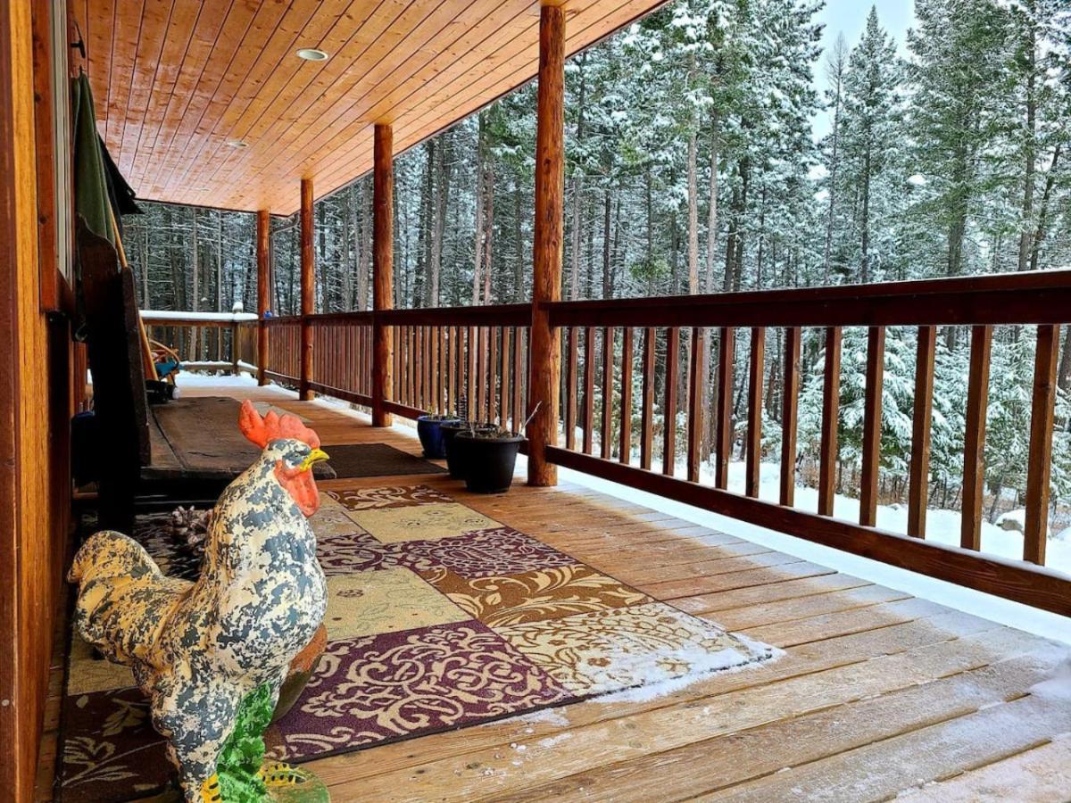 Blacktail Cabin Hideaway With Hot Tub Lakeside Eksteriør bilde
